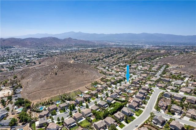 12179 Dewar Drive, Riverside, CA 92505