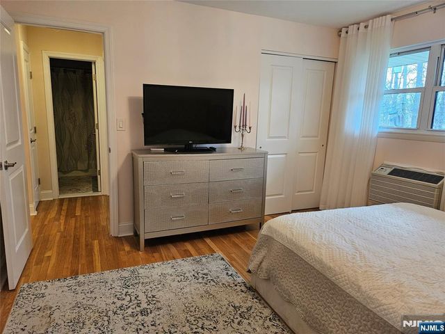 310 Washington Drive, Ramsey, NJ 07446