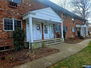 310 Washington Drive, Ramsey, NJ 07446