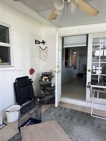 6805 NW 75th St, Tamarac, FL 33321