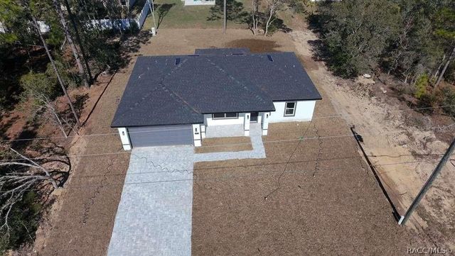 2349 W Oakland Lane, Citrus Springs, FL 34434