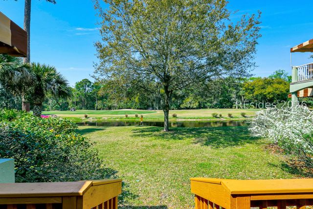 70 Shipyard Dr Apt 255, Hilton Head Island, SC 29928