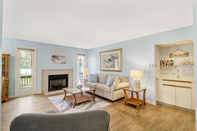 70 Shipyard Dr Apt 255, Hilton Head Island, SC 29928