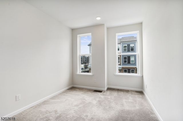 3 Sadie Cir 3104, Union Twp., NJ 07083