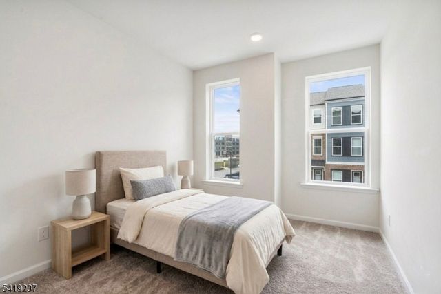 3 Sadie Cir 3104, Union Twp., NJ 07083