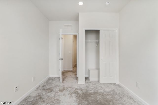 3 Sadie Cir 3104, Union Twp., NJ 07083