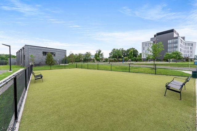 3 Sadie Cir 3104, Union Twp., NJ 07083