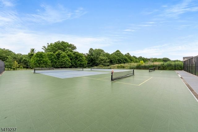 3 Sadie Cir 3104, Union Twp., NJ 07083