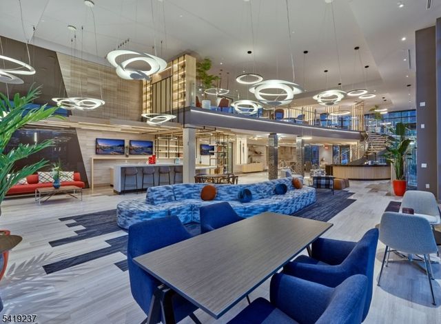 3 Sadie Cir 3104, Union Twp., NJ 07083