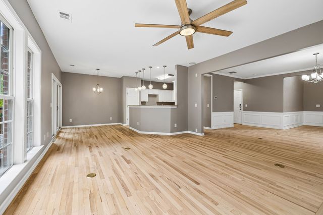 231 Green Harbor Rd Unit 101, Old Hickory, TN 37138