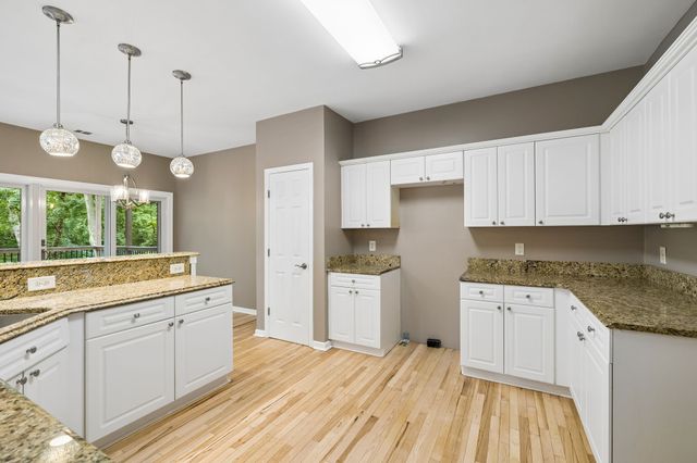 231 Green Harbor Rd Unit 101, Old Hickory, TN 37138