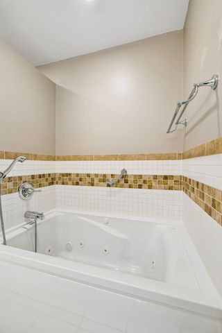 231 Green Harbor Rd Unit 101, Old Hickory, TN 37138