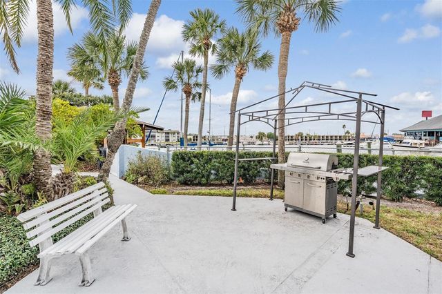 4939 FLORAMAR TERRACE 914, New Port Richey, FL 34652