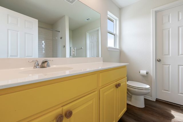 6110 WILLOW POINT BLVD, San Antonio, TX 78219