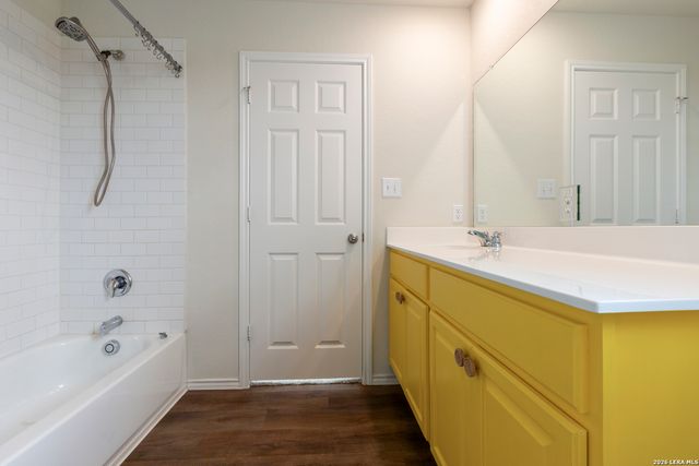 6110 WILLOW POINT BLVD, San Antonio, TX 78219