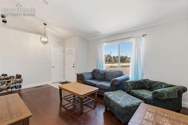 305 Alma Avenue, Pueblo, CO 81004