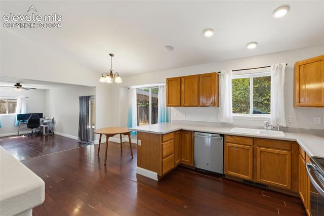 305 Alma Avenue, Pueblo, CO 81004