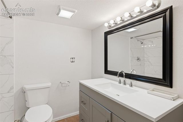 305 Alma Avenue, Pueblo, CO 81004