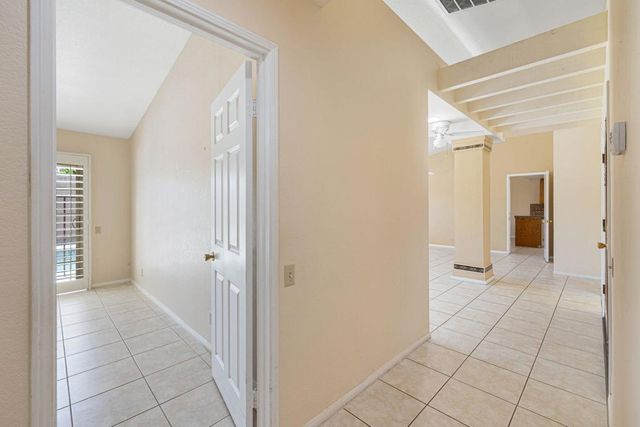 75179 La Sierra Drive, Palm Desert, CA 92211