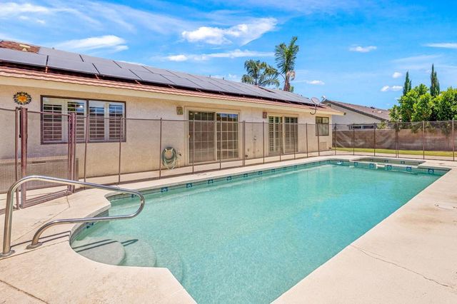 75179 La Sierra Drive, Palm Desert, CA 92211
