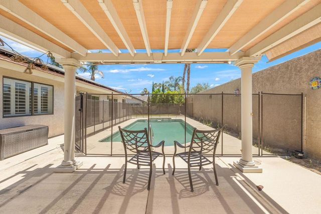 75179 La Sierra Drive, Palm Desert, CA 92211