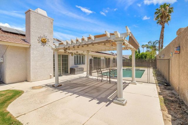75179 La Sierra Drive, Palm Desert, CA 92211