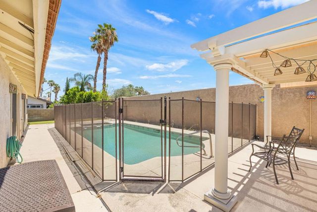 75179 La Sierra Drive, Palm Desert, CA 92211