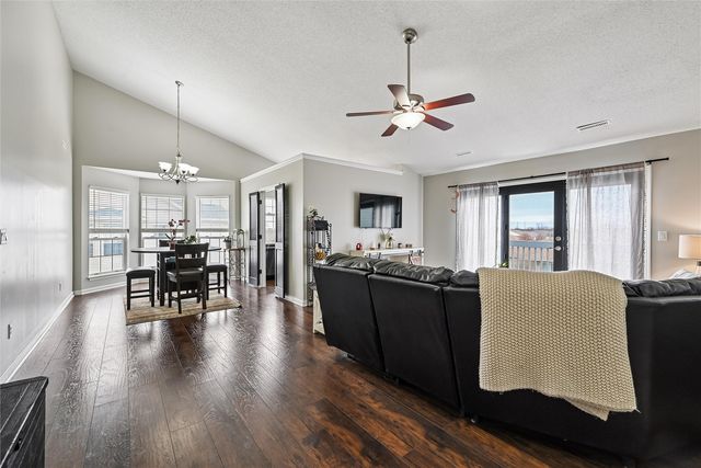 3225 Willowridge D, Marion, IA 52302