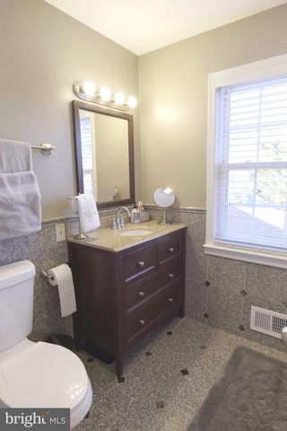 10277 GAINSBOROUGH RD, Potomac, MD 20854