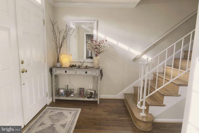 10277 GAINSBOROUGH RD, Potomac, MD 20854