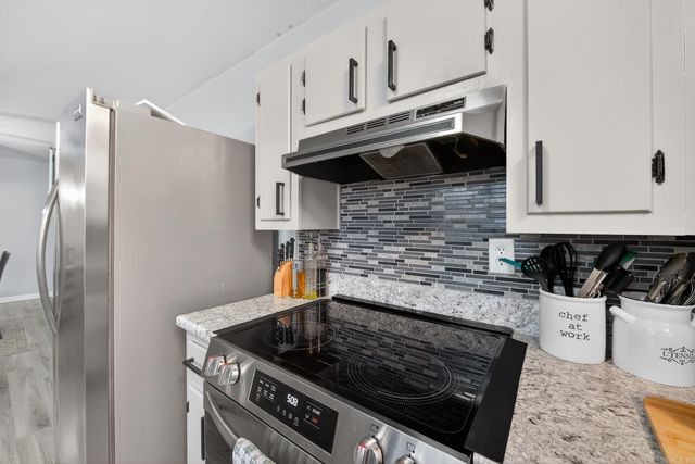 9 Snowden Circle, Greenbrier, AR 72058