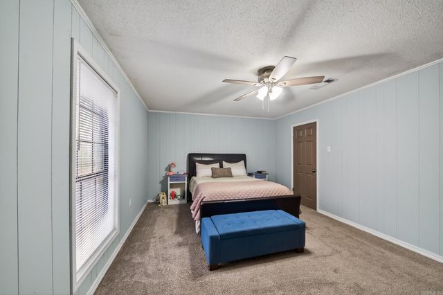 9 Snowden Circle, Greenbrier, AR 72058