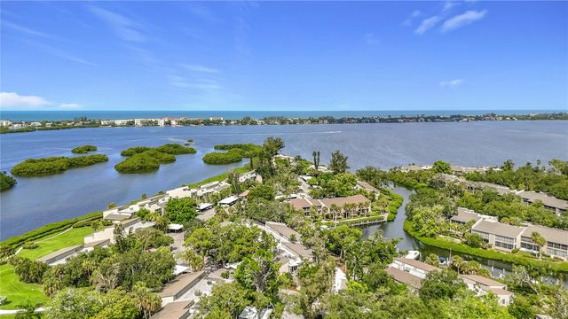 1601 PELICAN POINT DRIVE 215, Sarasota, FL 34231