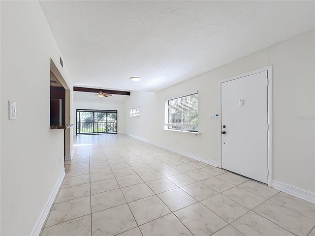 1601 PELICAN POINT DRIVE 215, Sarasota, FL 34231