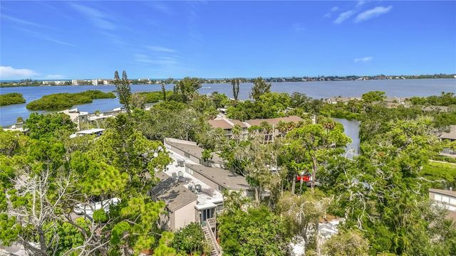 1601 PELICAN POINT DRIVE 215, Sarasota, FL 34231