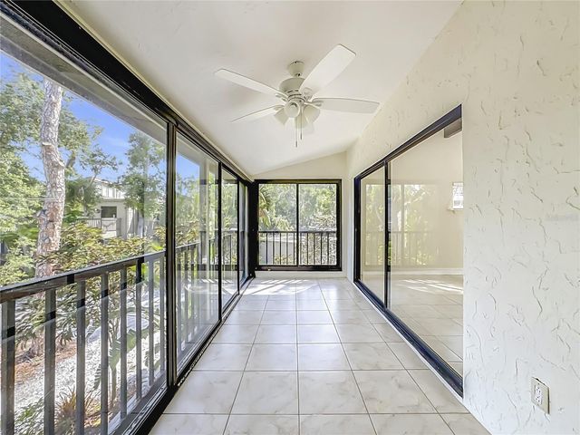 1601 PELICAN POINT DRIVE 215, Sarasota, FL 34231