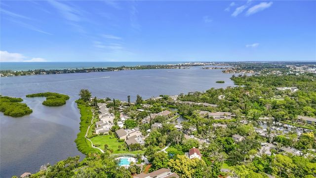 1601 PELICAN POINT DRIVE 215, Sarasota, FL 34231