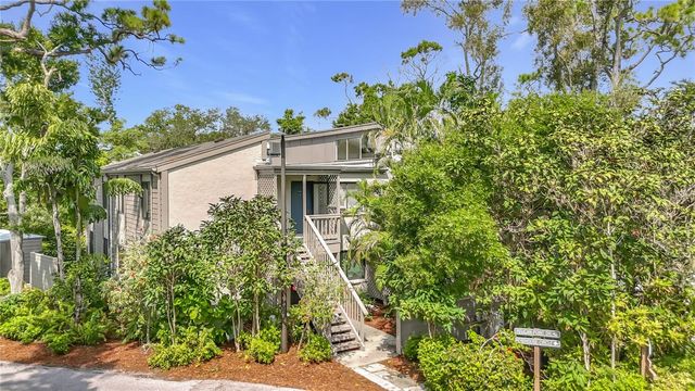 1601 PELICAN POINT DRIVE 215, Sarasota, FL 34231