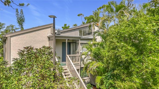 1601 PELICAN POINT DRIVE 215, Sarasota, FL 34231