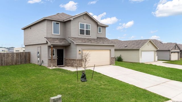 14619 Butch Cassidy, Lytle, TX 78052