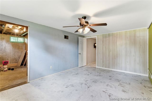 315 Mockingbird Drive, Jeffersonville, IN 47130