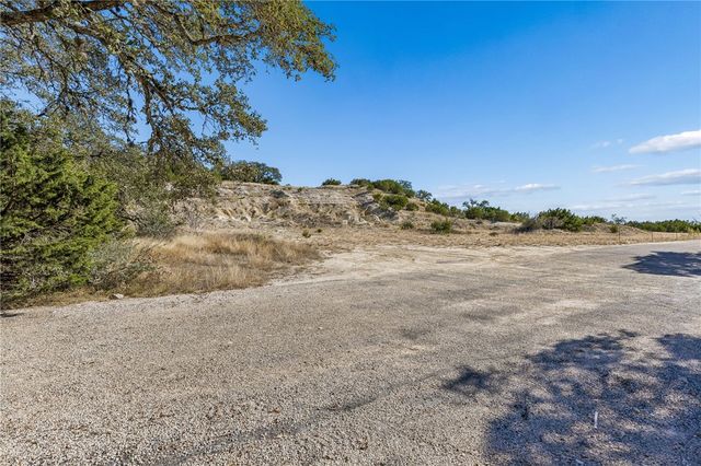 944 Metzger Road, Fredericksburg, TX 78624