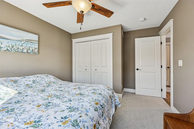 5020 NE Ledgestone Court, Ankeny, IA 50021