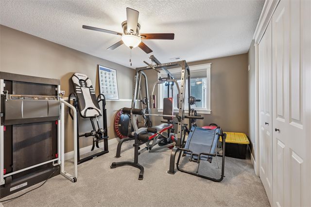 5020 NE Ledgestone Court, Ankeny, IA 50021