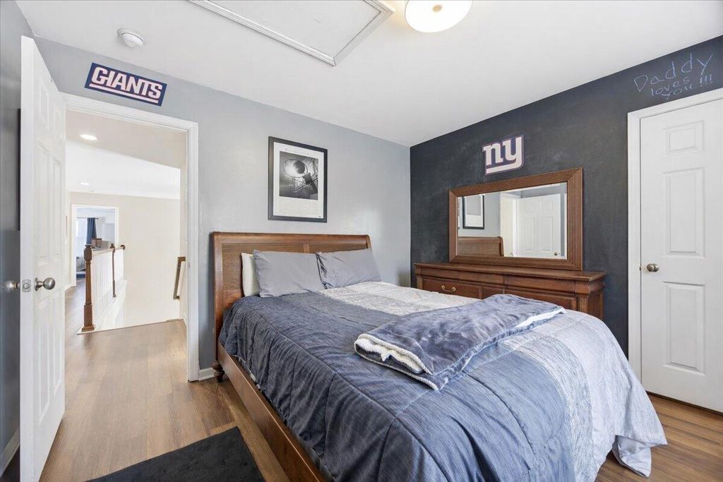 Image 22 of property listing at 293 Chemistry Circle, Ladson, SC 29456