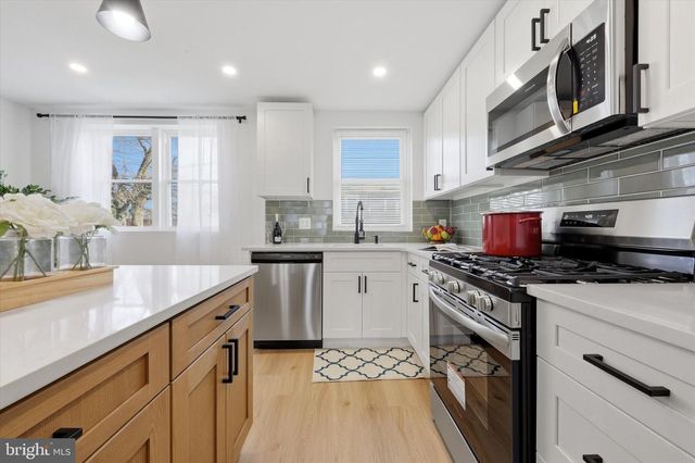 334 MULBERRY ST, Darby, PA 19023