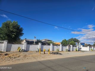 11313 E Avenue R8, Littlerock, CA 93543