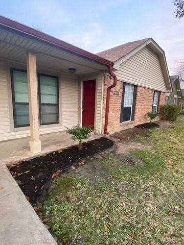 12728 Shannon Hills Drive, Houston, TX 77099