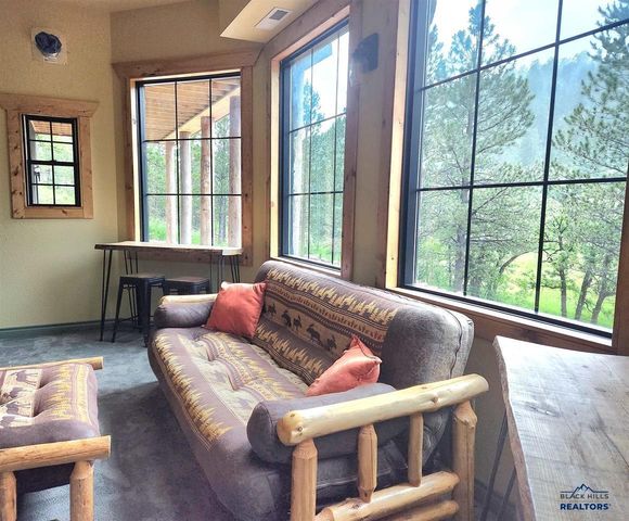 20076 HIGGINS GULCH RD, Spearfish, SD 57783