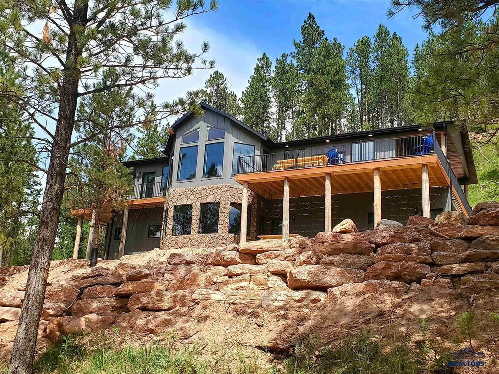 20076 HIGGINS GULCH RD, Spearfish, SD 57783